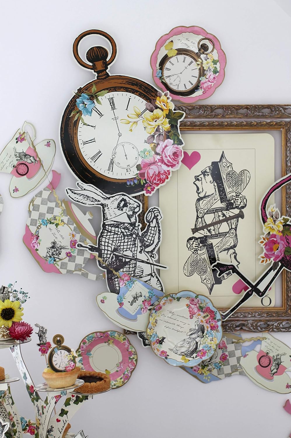 Alice in Wonderland Supplies | Teapot Banner Bunting Decorations | For Mad Hatter Tea, Birthday Party, Baby Shower, Garden | Paper, Length 4m
